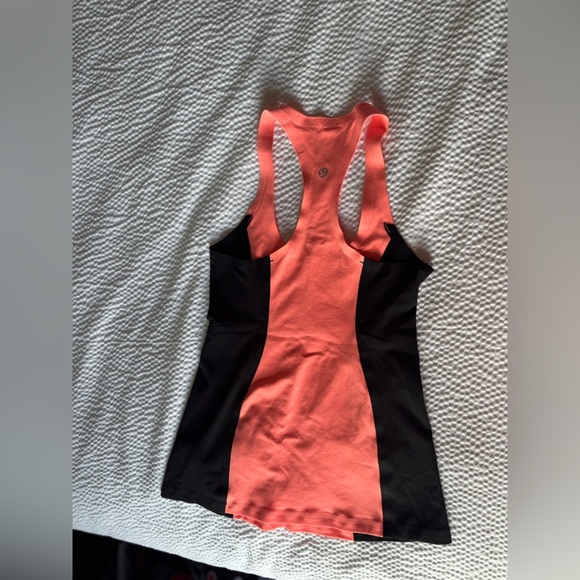 lululemon athletica Tank Top - Picture 4 of 5